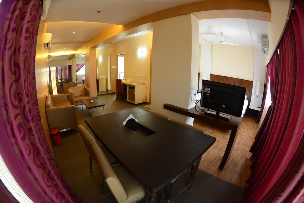 Hotel Ayush International Mangalore Exterior photo